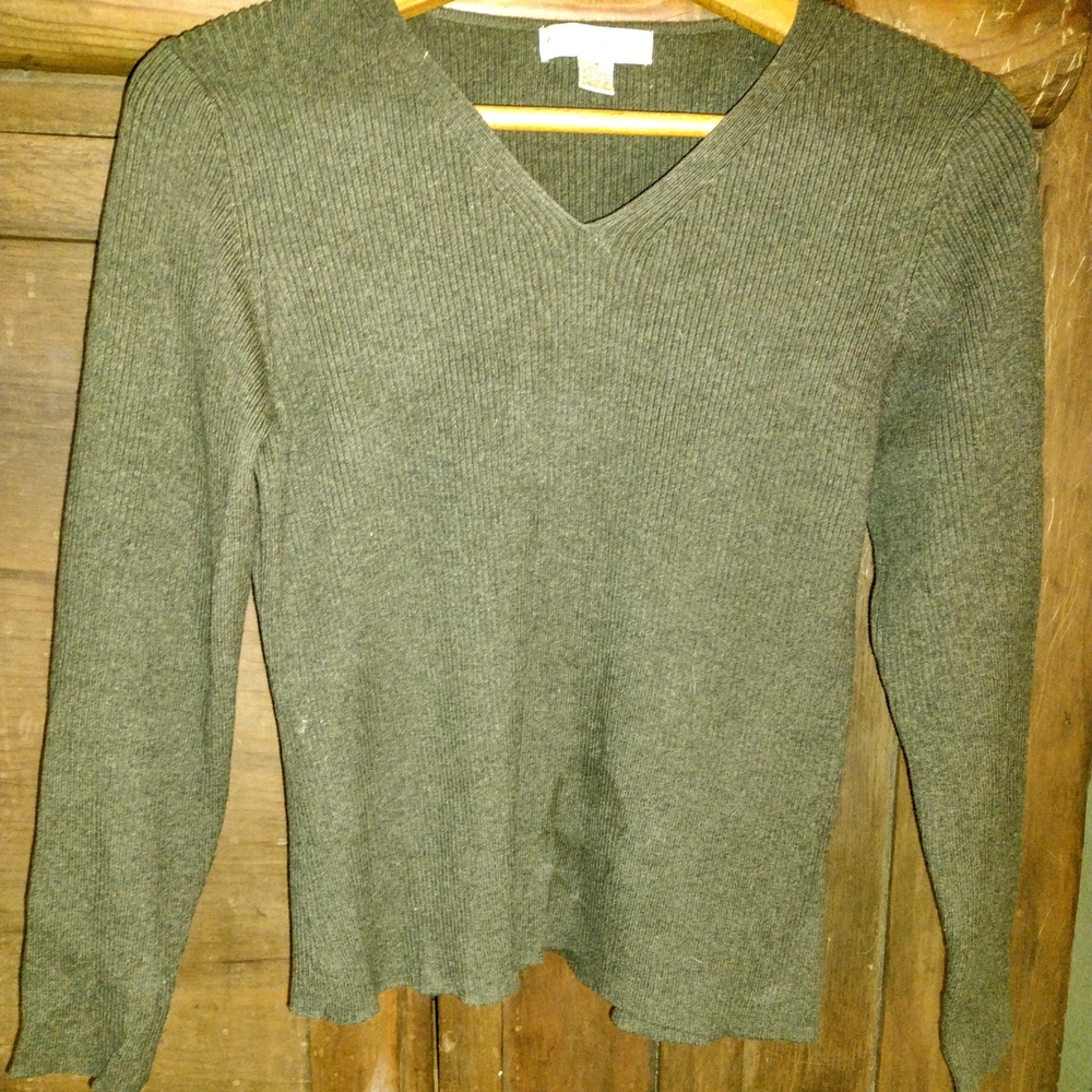 Casual Corner Dark Green V-Neck Sweater